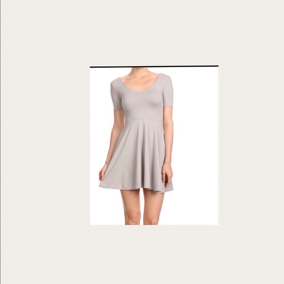 Elizabeth Dress - Picture 3 of 3